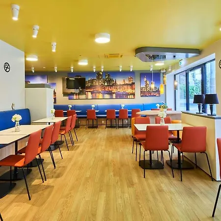 Frankfurt-hbf Hotel *